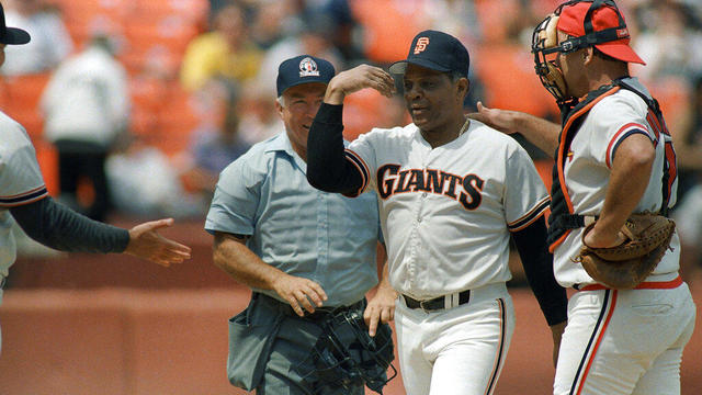 Willie Mays Scores at Old Timers game in Candlestick Park 