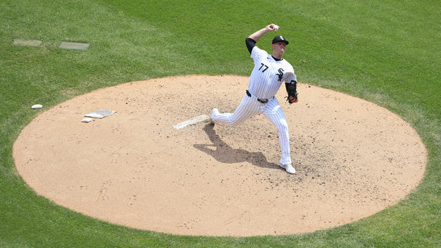 Pittsburgh Pirates v Chicago White Sox 