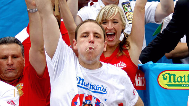 joey-chestnut-competitive-eater.jpg 