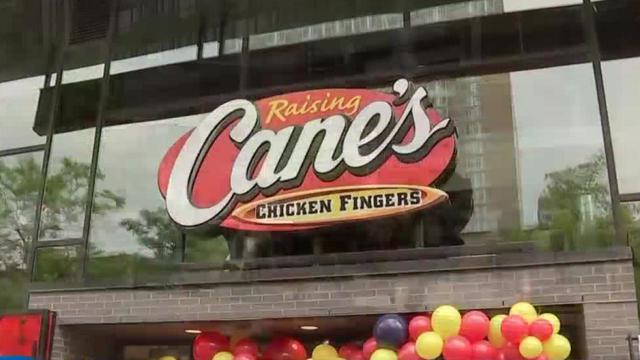 raising-canes-chicken.jpg 